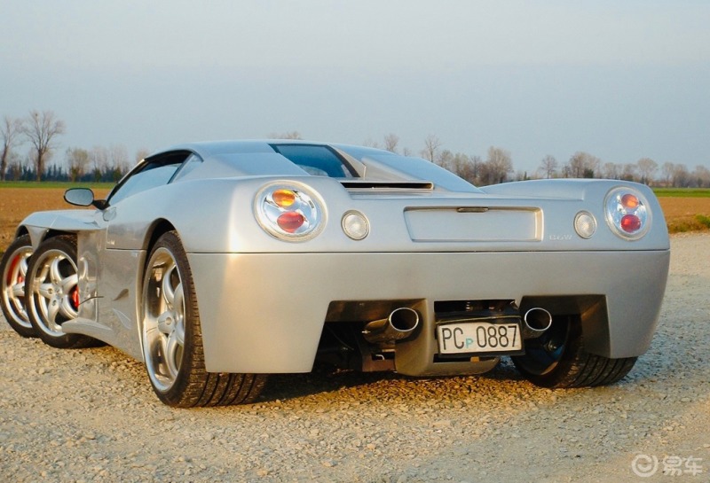 不懂就问# xdm,咱们y1s1,这款车真的不是ps图片,这是一个外国厂商