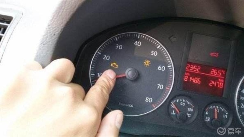 汽车生活:一键启动的车,真的需要先按一次,等自检完后再按一次启动吗?