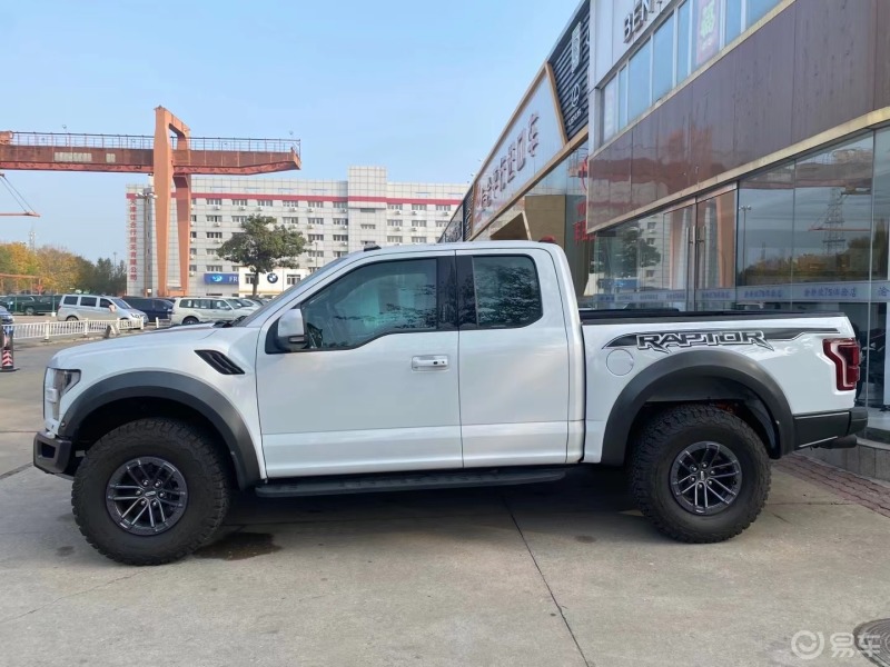 20款福特猛禽一门半版现车国六