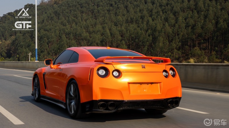日产gtr改色ax竞速橙08天气实在太冷了得给车改个温暖的颜色才行