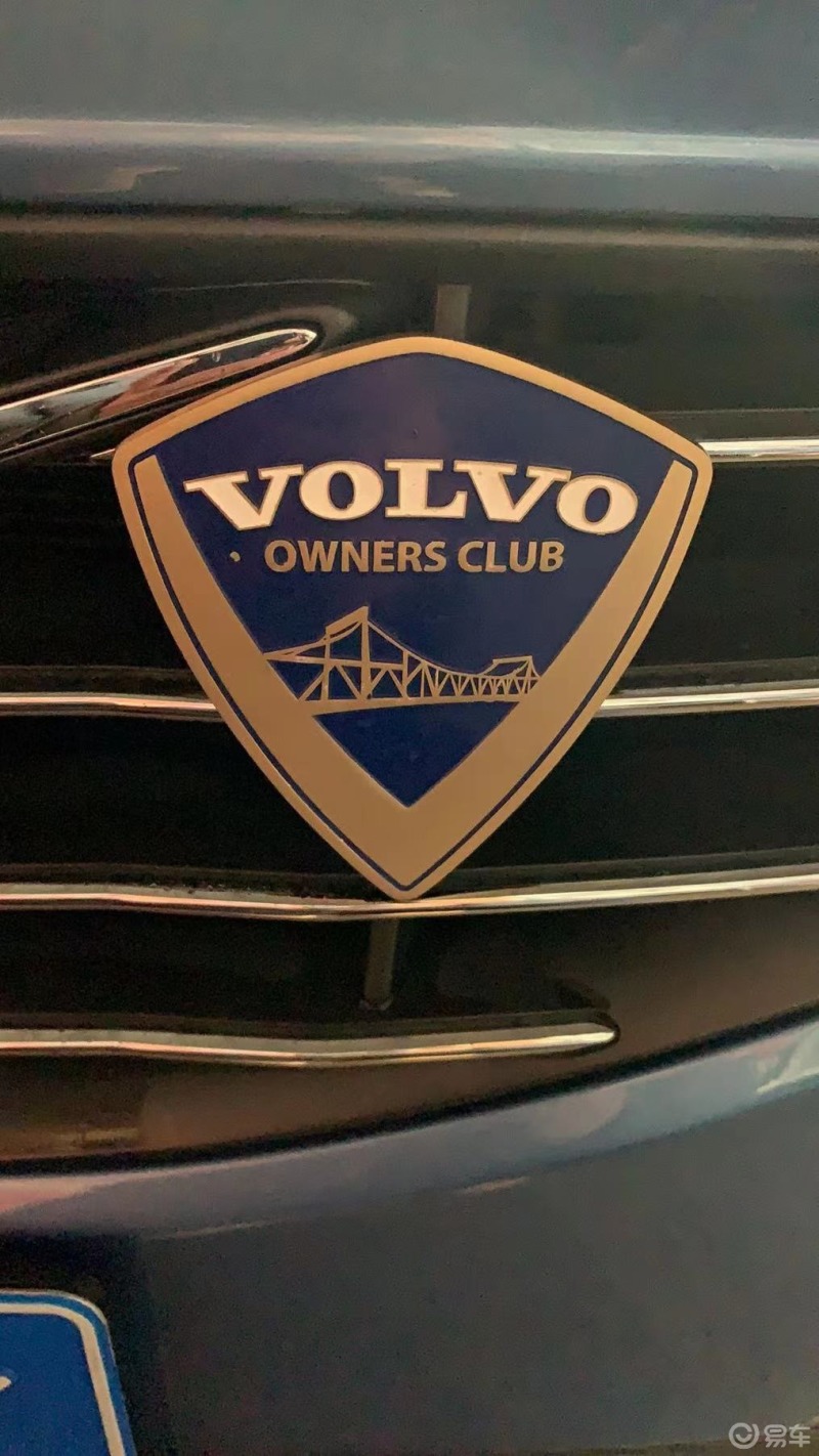 天津的沃尔沃车友会车标