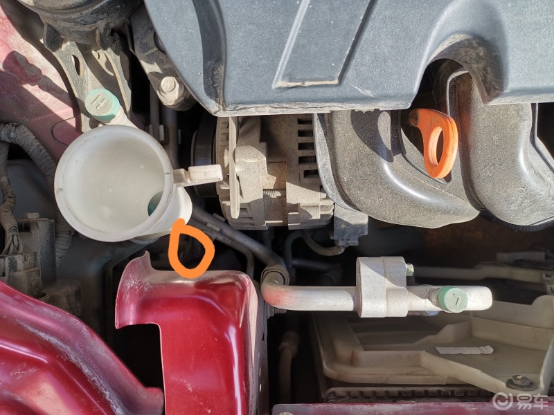 13款长城c30玻璃水口的盖掉到下方了对行车有影响吗