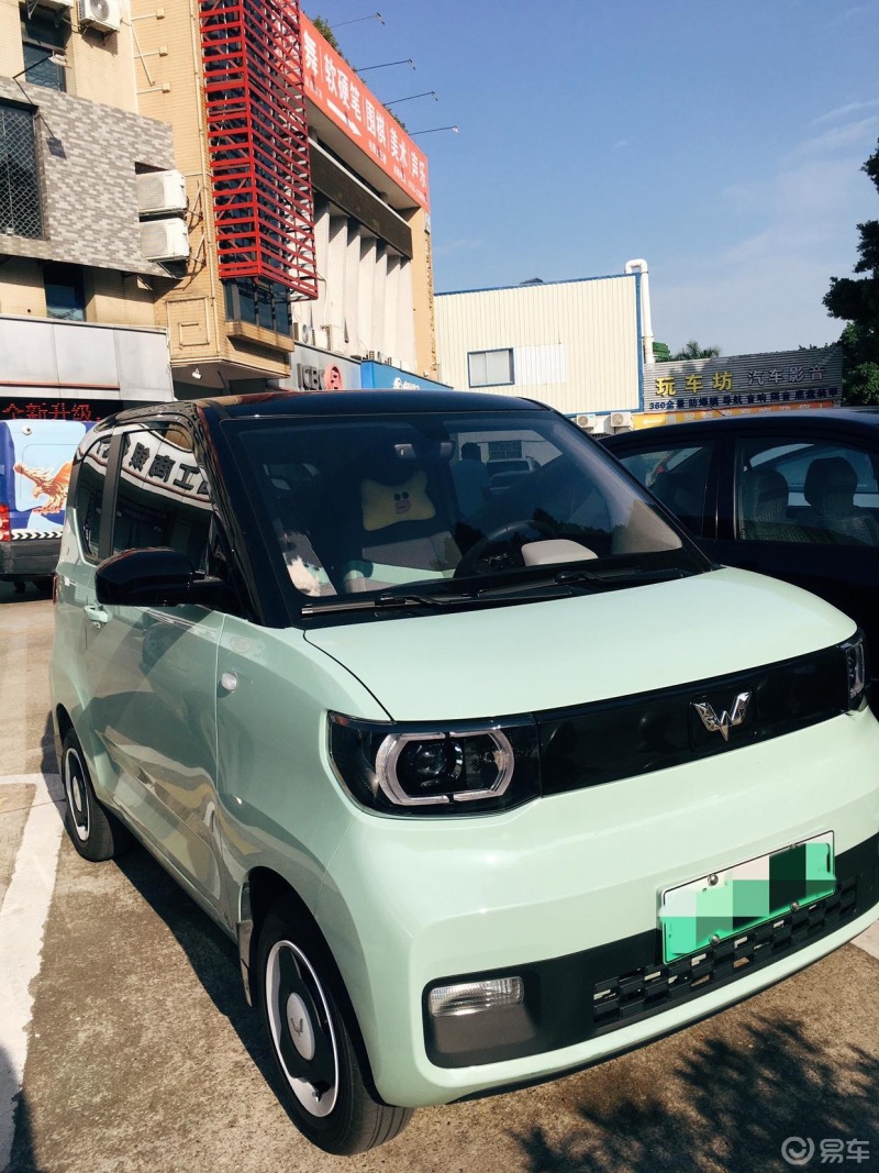 y1s172你们觉得这款车萌不?