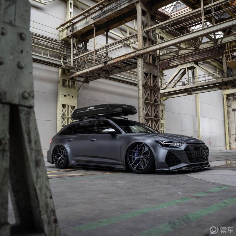 最美瓦罐奥迪rs6