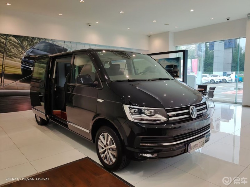 各位车友有想选商务车可以考虑这款.进口大众四驱凯路威.