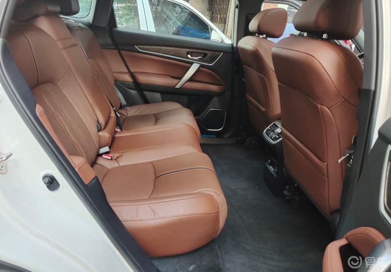 这款本田urv空间还不错,你们觉得这车怎么样?9797