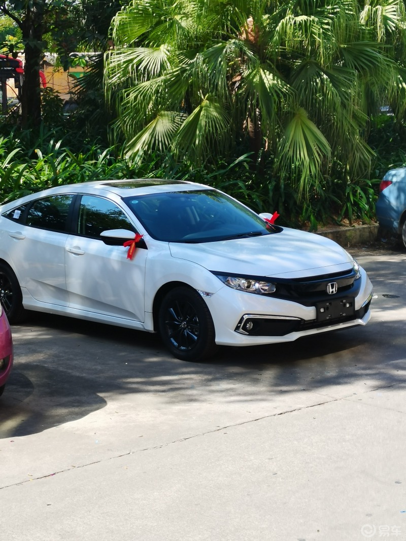 昨天下午提回来的十代思域劲动版