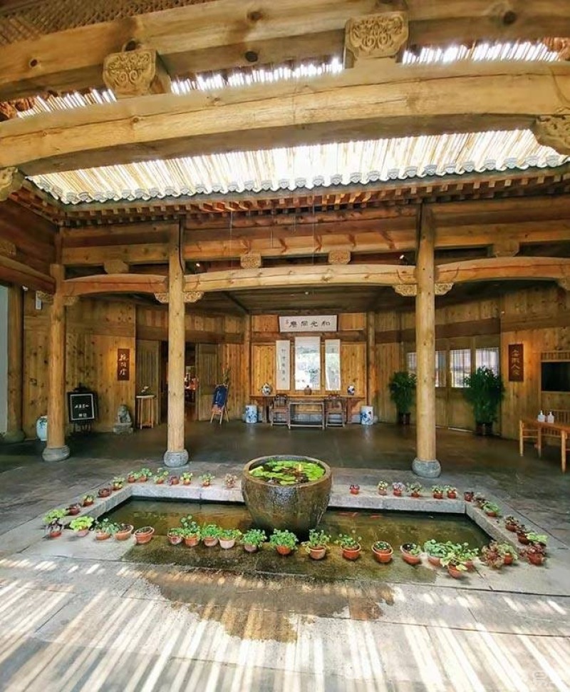 一家有特色的餐厅安徽人家徽派主题酒店