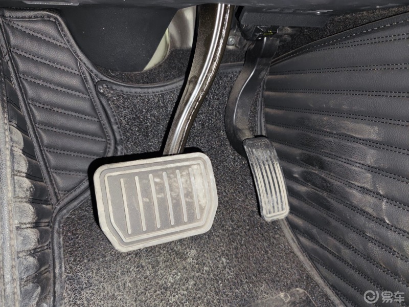 单踏板的那点事用车大半年了碰到过好几次别人问我特斯拉真的没有刹车