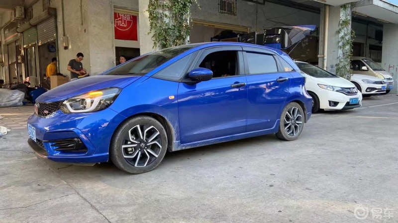 冬天给爱车添了哪些"新装"# 来福酱升级tanabe避震,改装正所谓一低遮