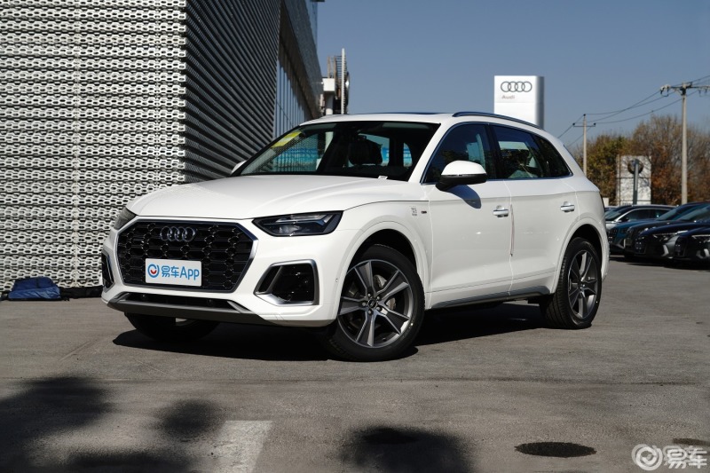 奥迪q五这款车型,它的左前大灯更换一套需要多少钱?