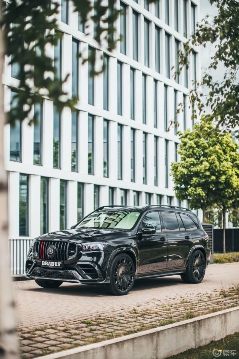 新款奔驰gls63amg升级巴博斯宽体包围套件
