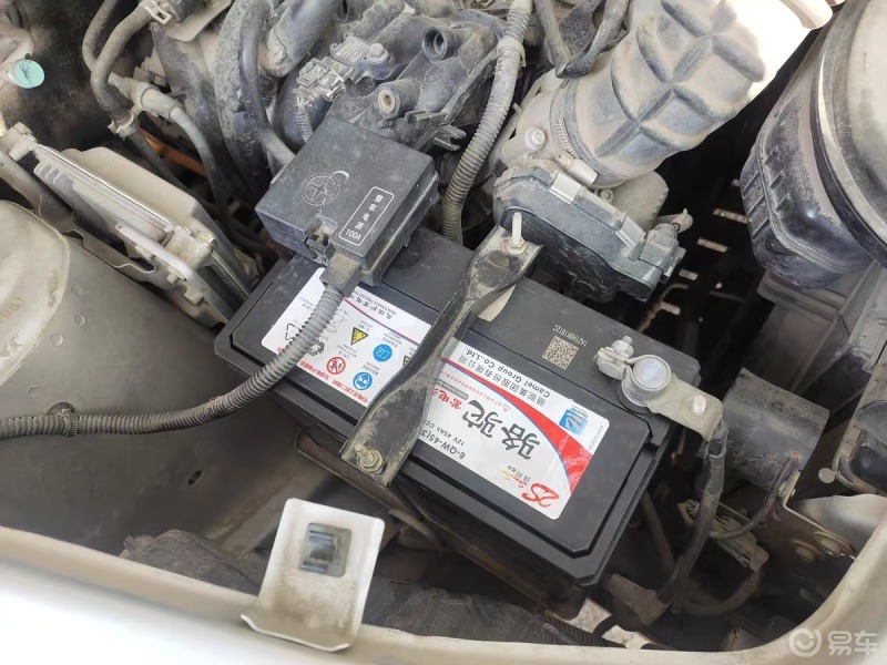 xdm,我想问下这两款电瓶那个你较好?