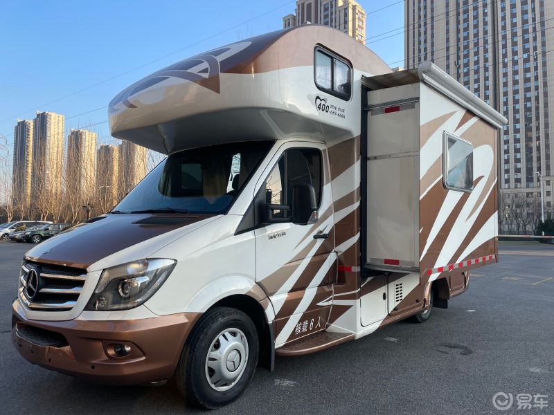 最新到店15年12月奔驰双拓展凯伦宾威房车,安全行驶1.