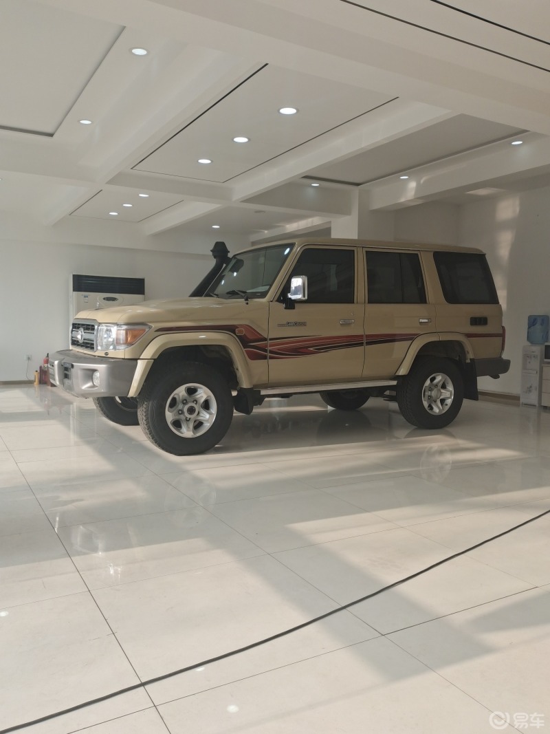 lc76  最经典的丰田越野,准新车90