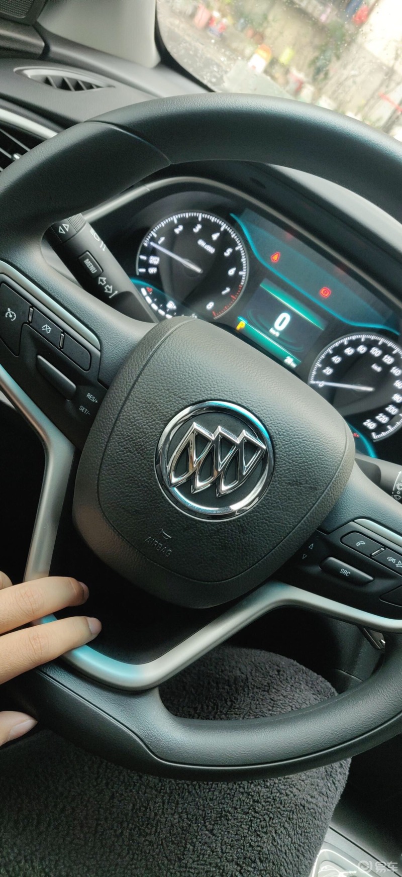 英朗升级方向盘