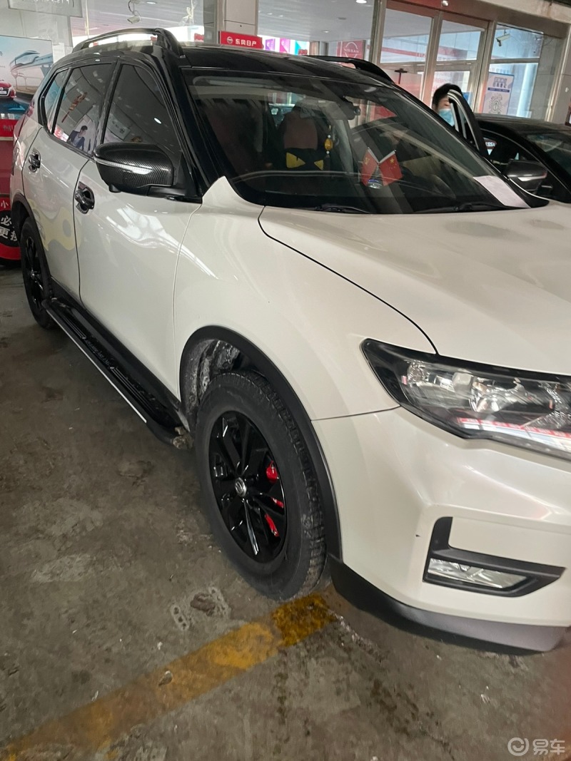 日产奇骏改烤漆黑轮毂