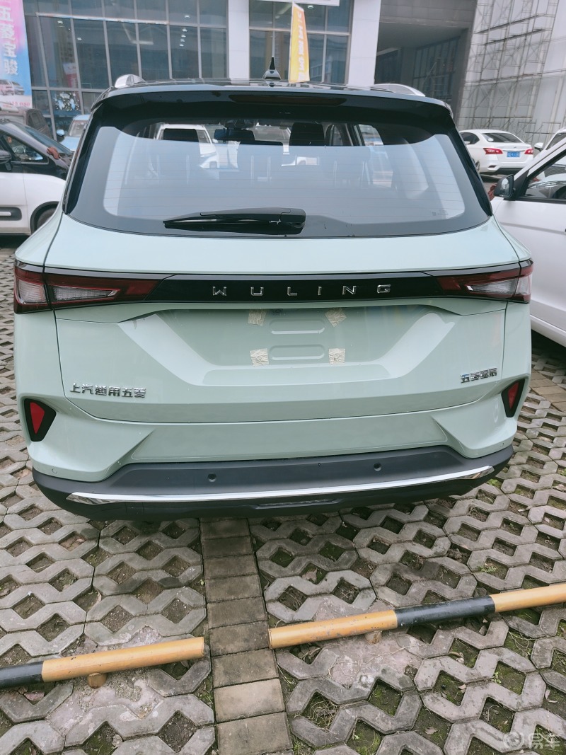 从神车到星辰一直都是五菱忠实粉丝