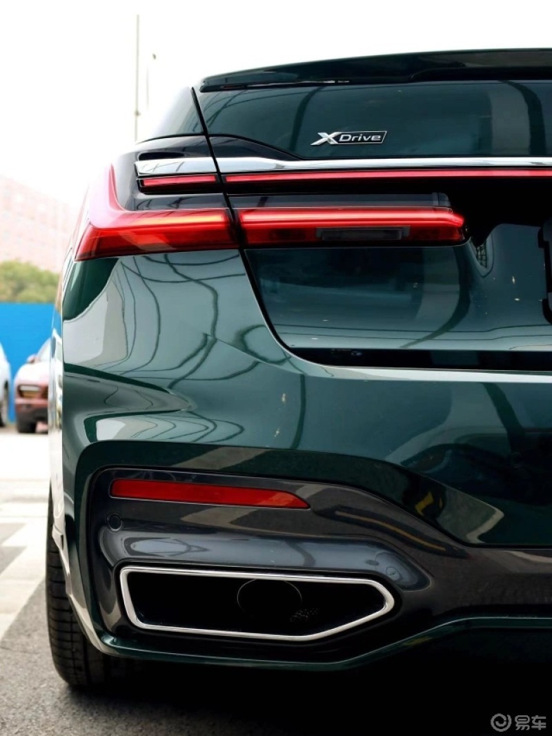 每日打卡#敢买古德伍德珍珠绿的宝马7系,绝对是个狠角色.