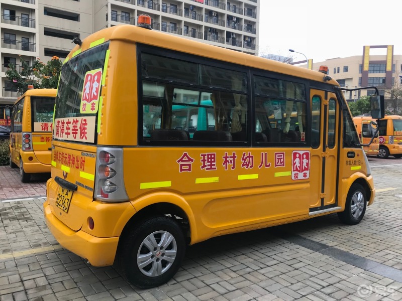 五菱19座精品幼儿园校车#五菱神车联盟