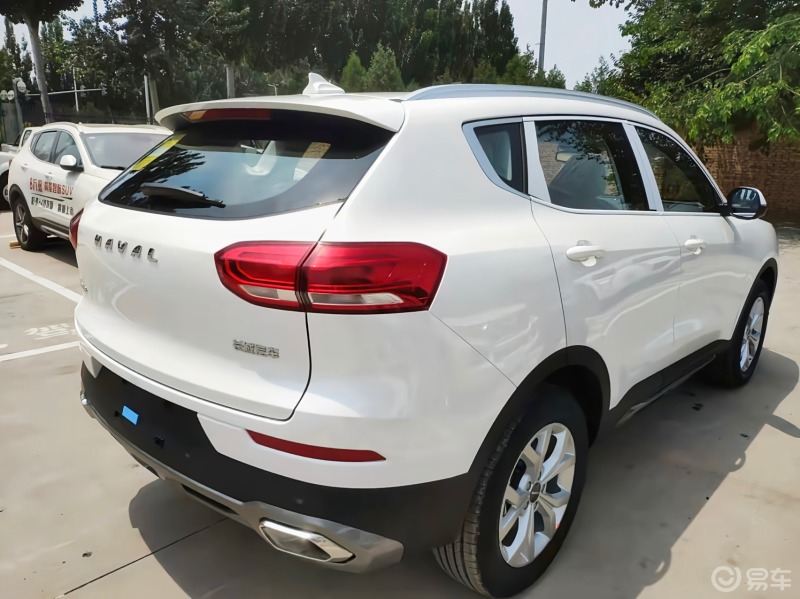 2019年6月在北京泊*联买的哈弗h6二代冠军版,裸车优惠完是11.