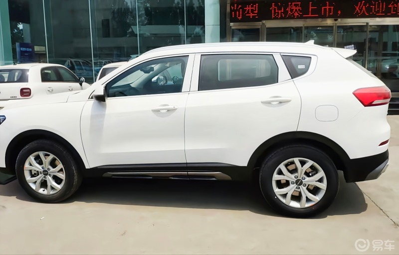 2019年6月在北京泊*联买的哈弗h6二代冠军版,裸车优惠完是11.