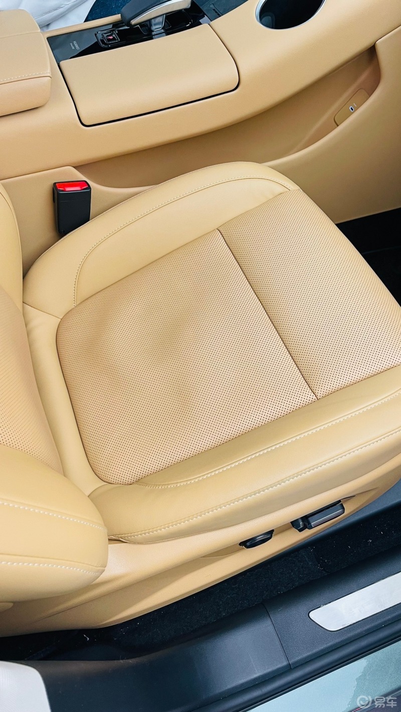 关于问界m5的座椅皮质问题!"nappa纹 真皮"质量堪忧!