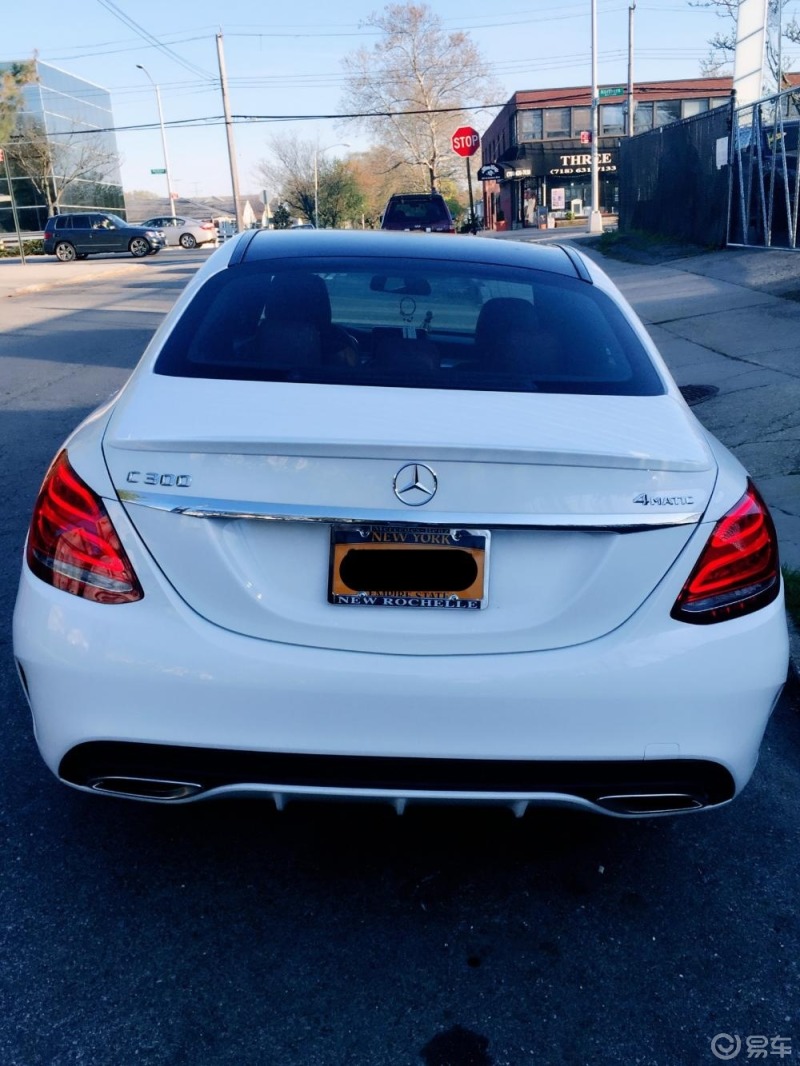 c300提车记!白外红内饰～宝马3系价格合理a外观凶猛!a内饰简陋.c