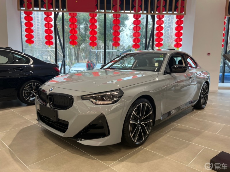 全新宝马225i双门轿跑车2.0t配8速at变速箱 原汁原味的后驱大家会选择