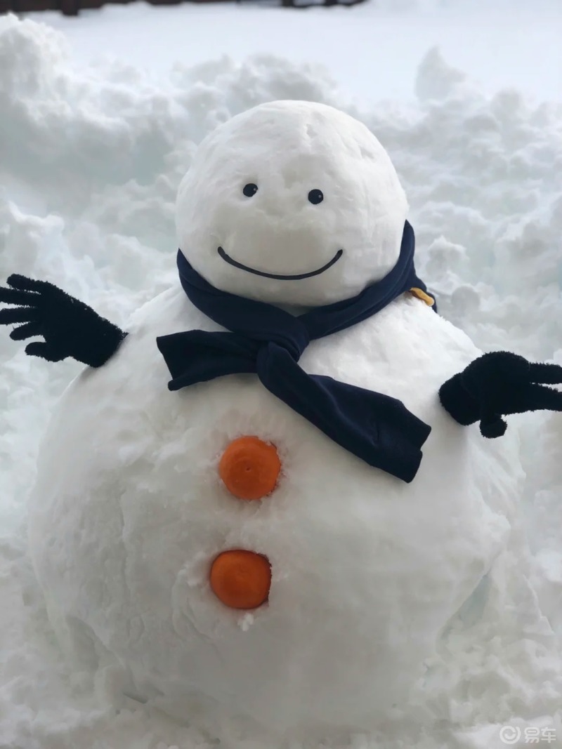 最美不过下雪天拍大汉堆雪人乐无边