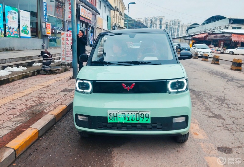 國民網紅的小電動車五菱宏光miniev