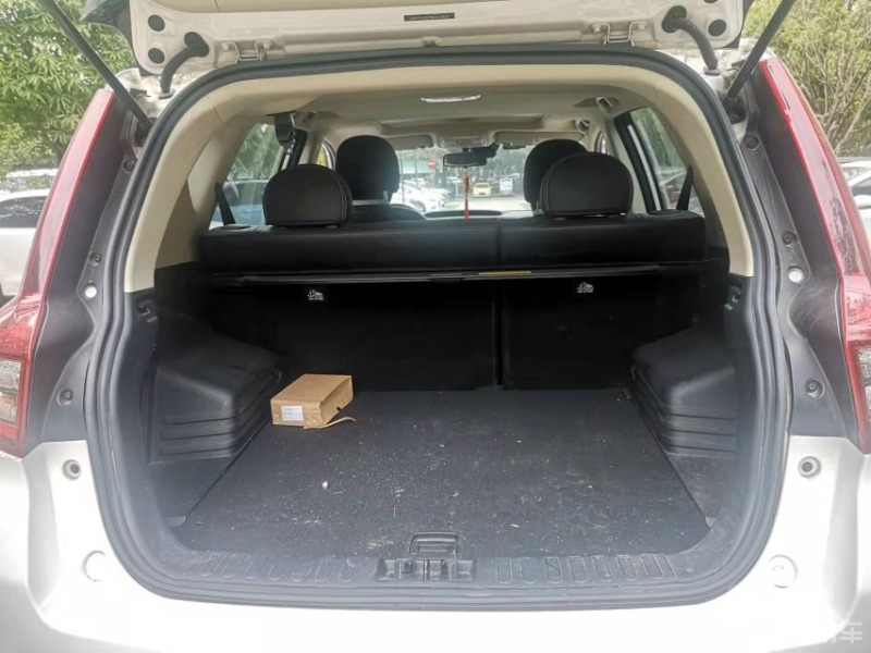 远景x6的后备箱值得称赞