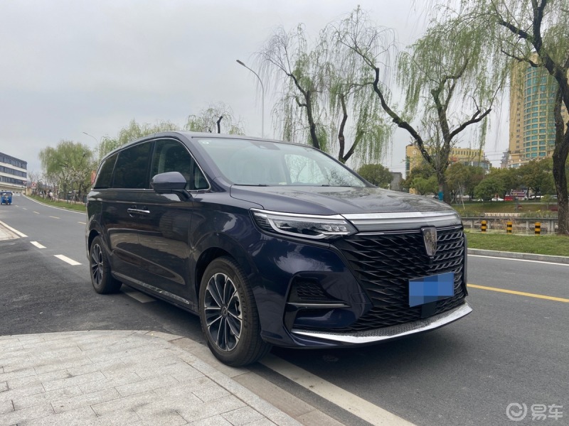 沉浸式试驾荣威imax8