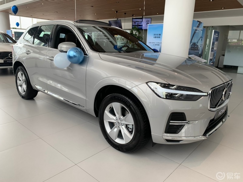 陪车友看沃尔沃xc60