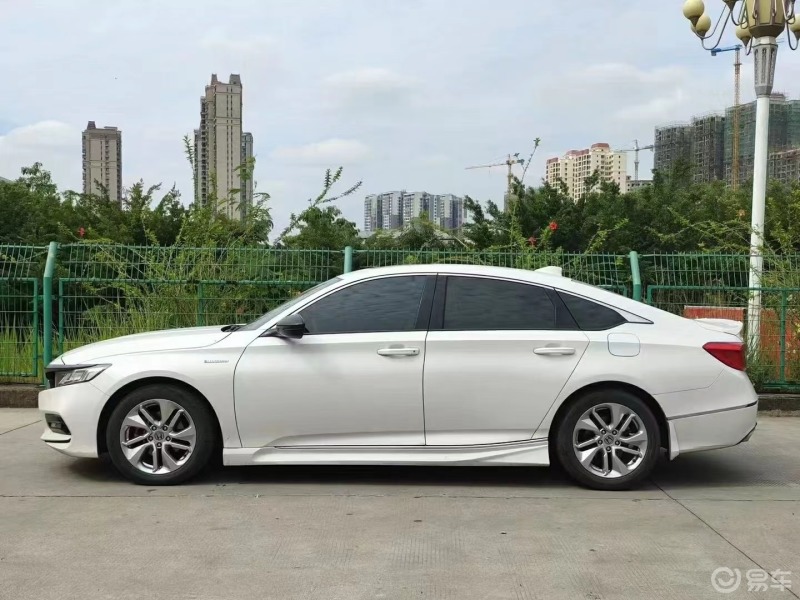 二手本田雅阁18年上牌15t精英版