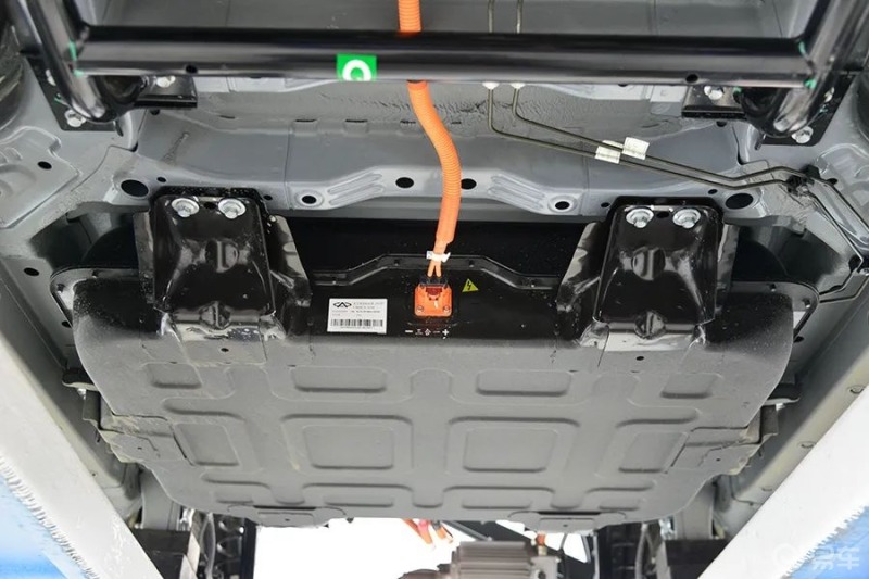 奇瑞qq冰淇淋底盘拆解看看究竟如何是好