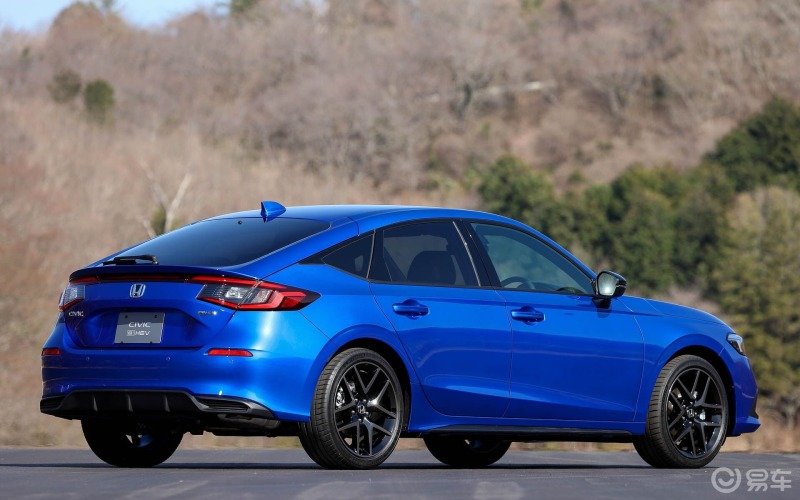 高配警告:11代思域 e:hev 两厢图赏