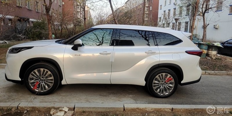 第四代汉兰达22款定车到提车等了四个多月的时间今天终于提车了