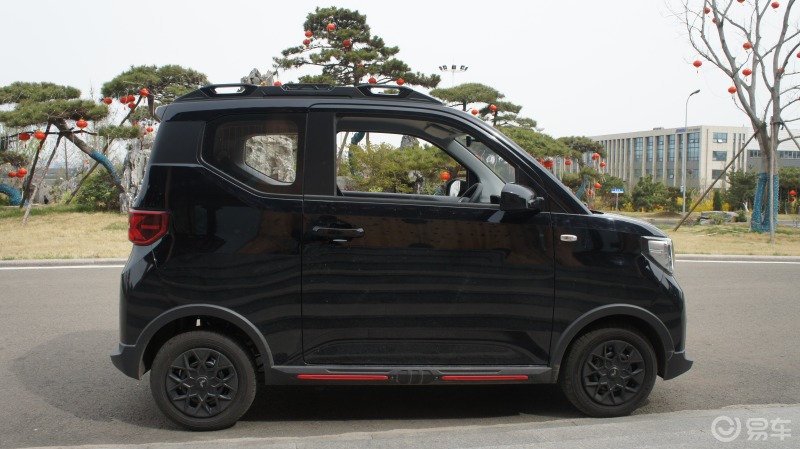 申请出战#连续19个月登顶销冠的宏光miniev又双叒升级了_五菱宏光mini