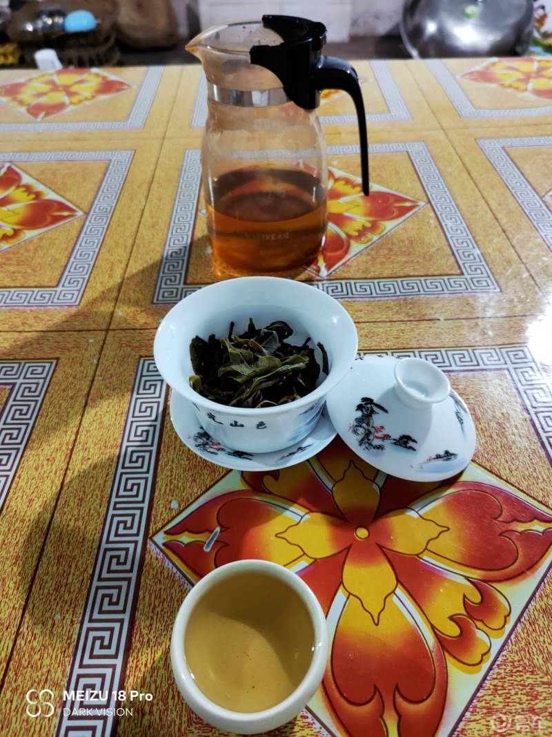 喝一杯茶,聊聊心事#閒下來樂意做個素心的人,煮水,洗盞,不慌不忙得為