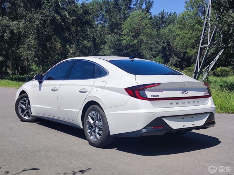 感性运动的十代索纳塔