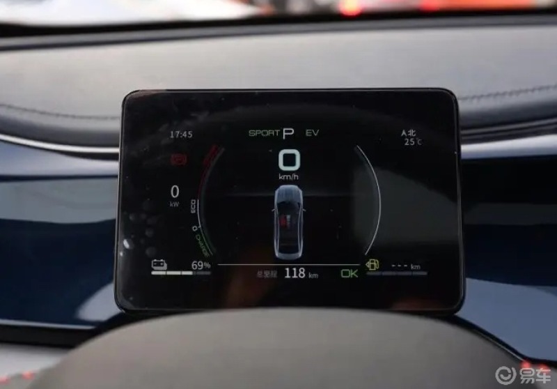 秦plus dmi的仪表盘哪种好?今天吐横下秦plus dmi的这个嵌入式仪表