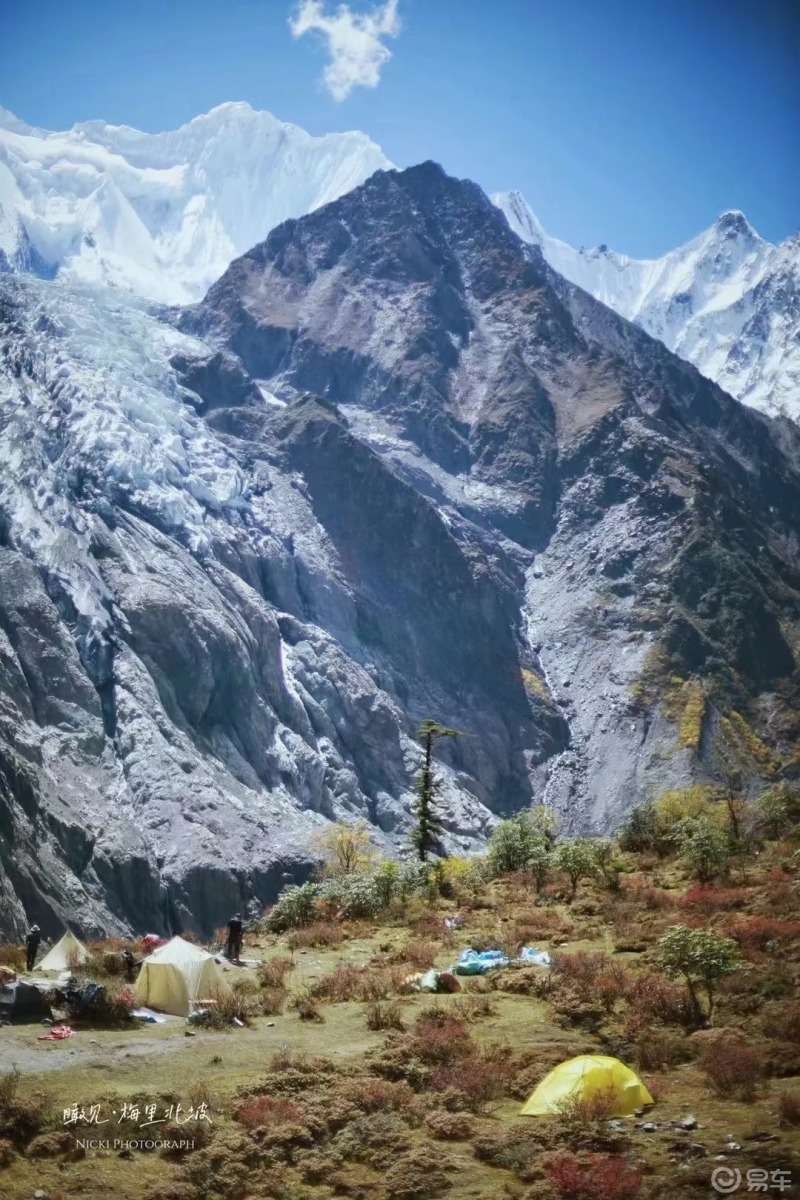 翻山越岭图片唯美图片