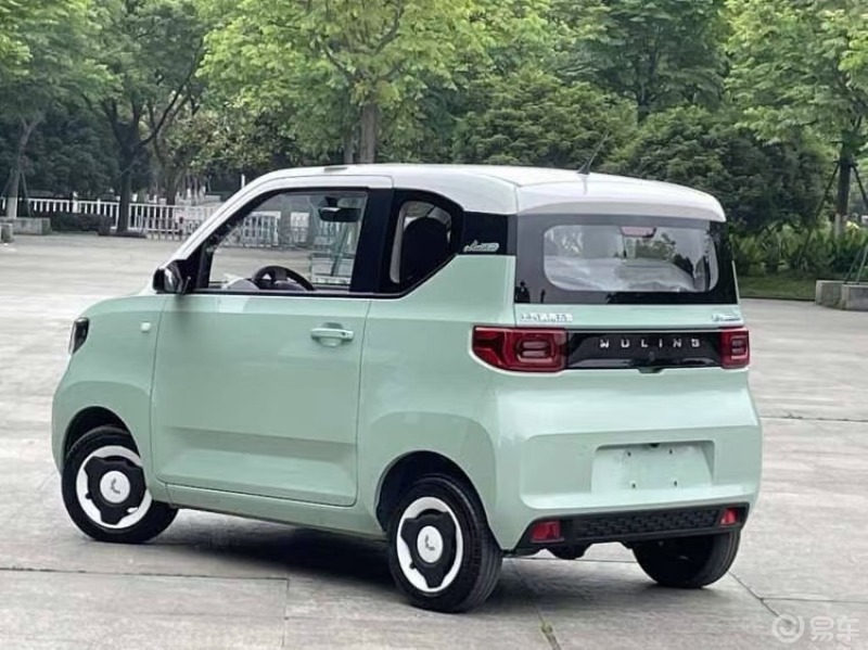 最宠的mini 来了 20220款 红光mini ev 指导价3.28 优惠