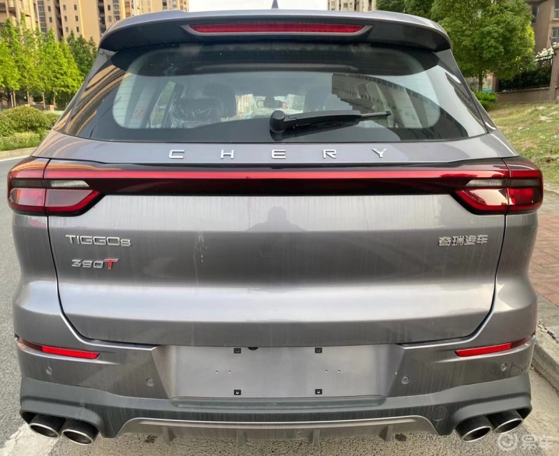 2.0t瑞虎8鲲鹏逐风 5座137900优惠25000裸车112900量子灰