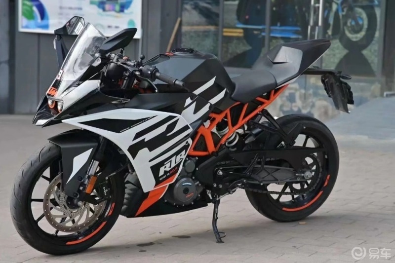 為什麼沒有地平線廠家仿gpr150rc390這種純正的跑車