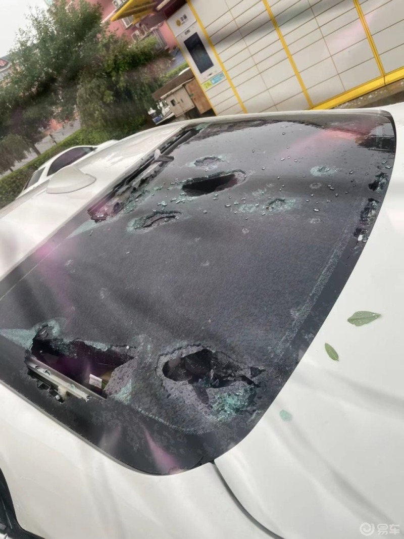 今晚北京冰雹太夸张了,密云重灾区,你们车车咋样了9898