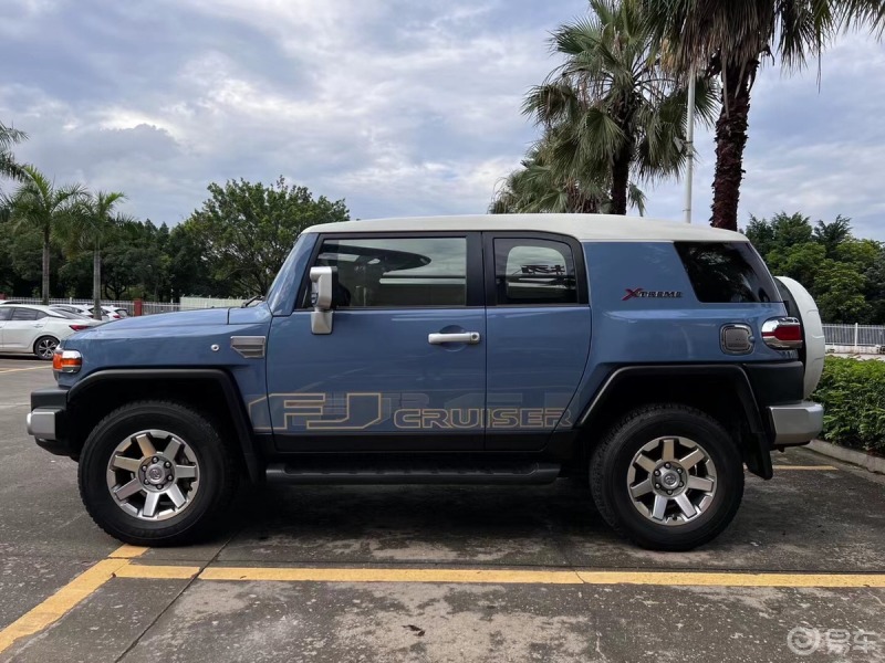 19年06月丰田酷路泽fj4000四驱最顶配,3.9万公里,原版原漆,八气囊,j