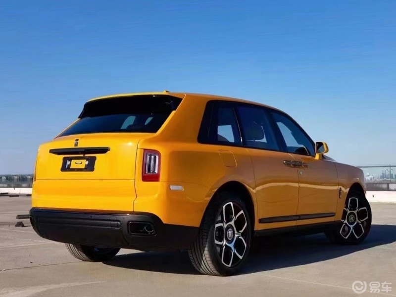 劳斯莱斯库里南bb版这个配色您喜欢么