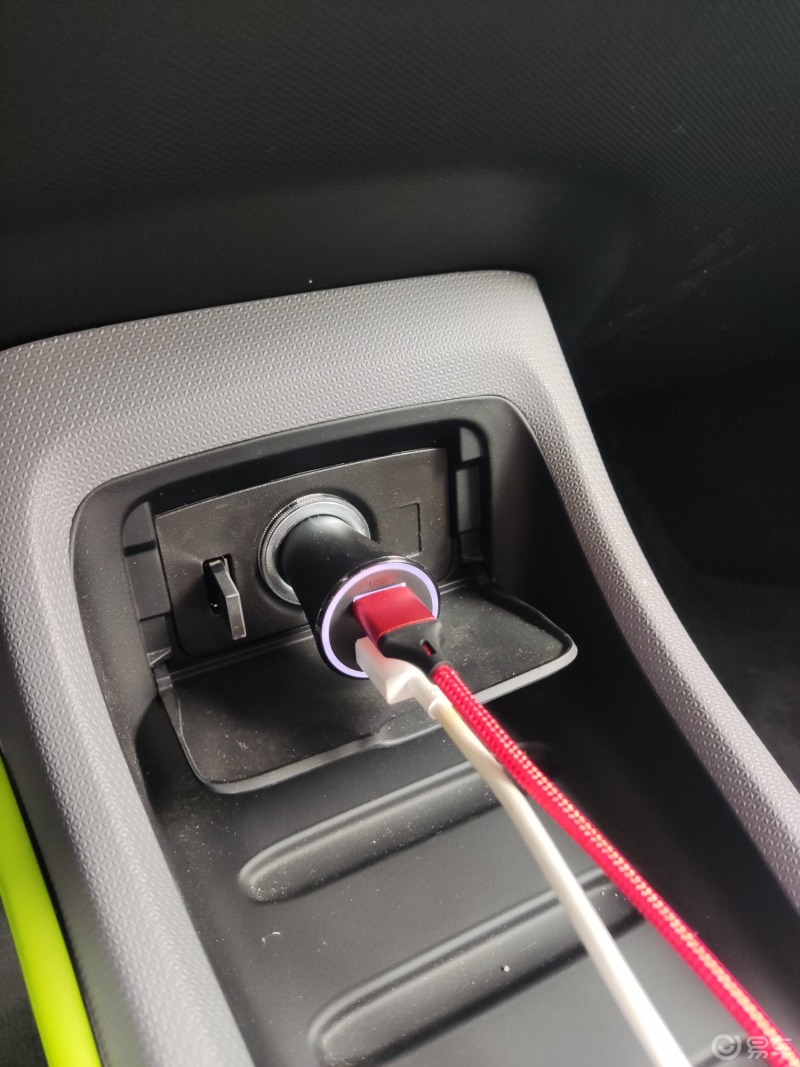 点烟器是非常好的外放电的方法